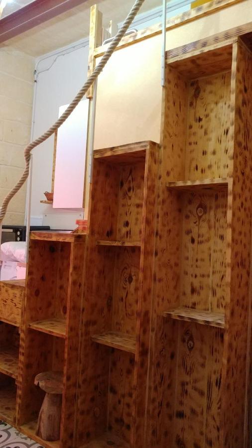 Triesti Home فيكتوريا المظهر الخارجي الصورة