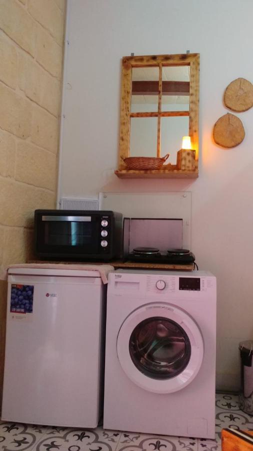 Triesti Home فيكتوريا المظهر الخارجي الصورة
